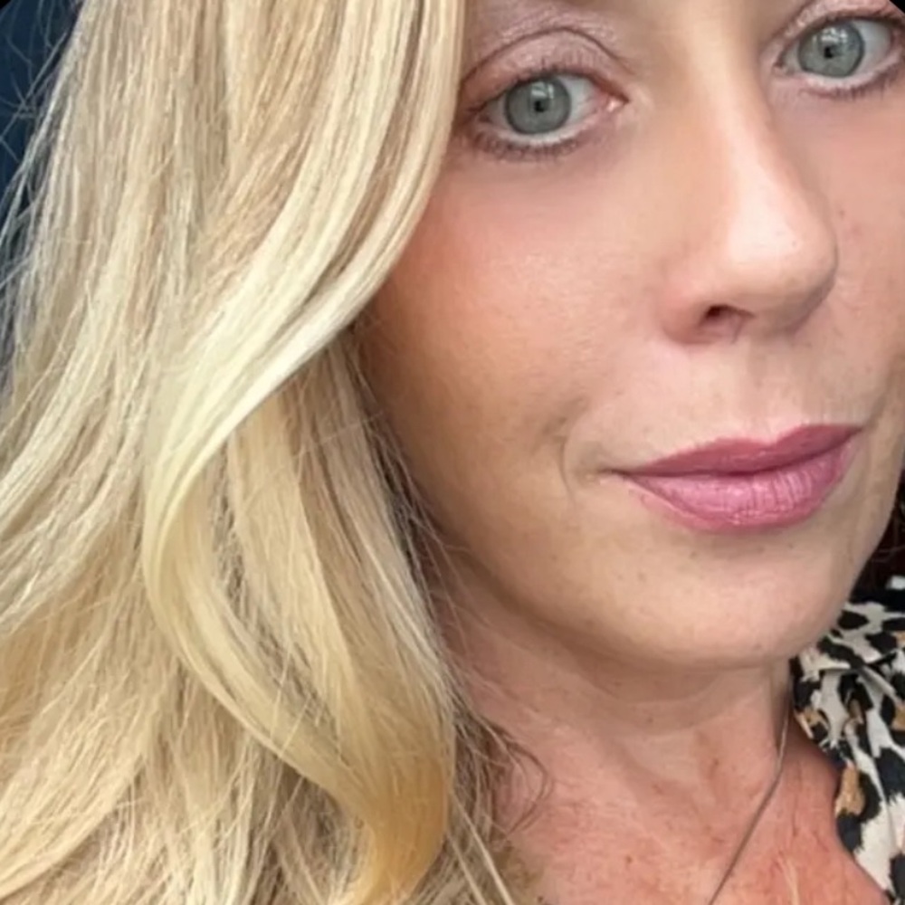 Meet your Posher, Kristen Cooper